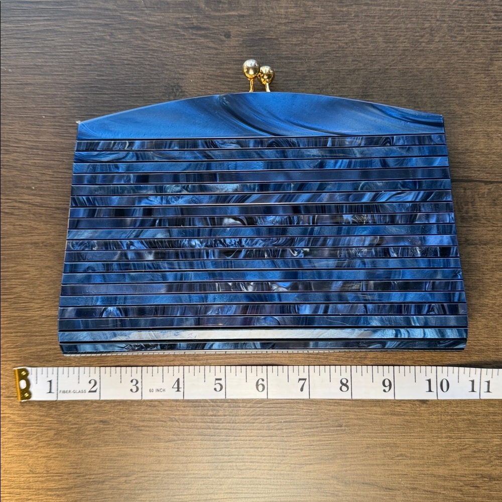 Vintage Blue Lucite Clutch Mother of Pearl Effect Hard Case Evening Bag - Picture 14 of 15